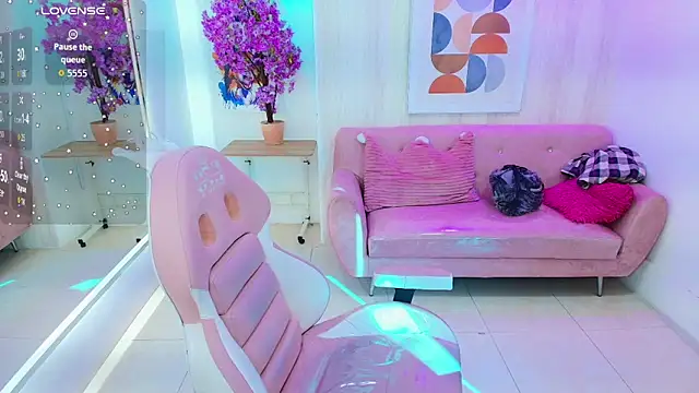 Isa reel online show from November 2025 12:38:02 PM