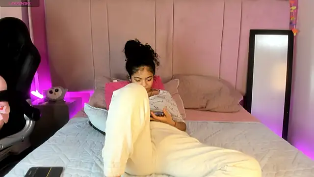 Winnifer Gonzal online show from March 2025 07:37:02 AM