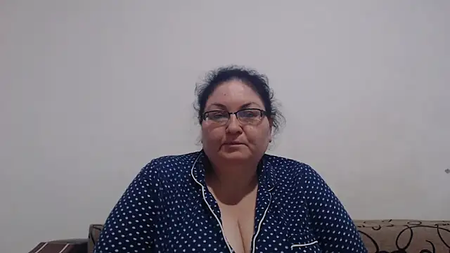 Snapshot of Nykyxo chatting on May 2026 08:32:01 AM Nykyxo online show from May 2026 08:32:01 AM