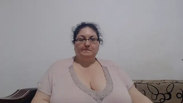 Nykyxo online show from June 2026 12:22:01 PM