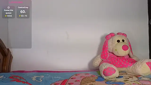 Snapshot of NatyQueen_ chatting on September 2025 01:58:02 PM NatyQueen online show from September 2025 01:58:02 PM