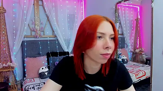 Snapshot of laura_olssen chatting on March 2025 12:37:01 PM laura olssen online show from March 2025 12:37:01 PM