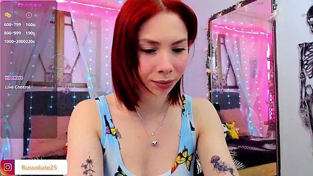 Snapshot of laura_olssen chatting on September 2025 12:40:01 PM laura olssen online show from September 2025 12:40:01 PM