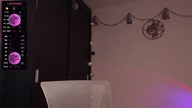 CherryBlossom    online show from March 2025 03:54:02 AM