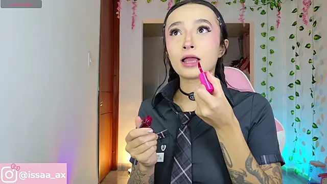 issagarcia online show from December 2025 09:54:01 PM