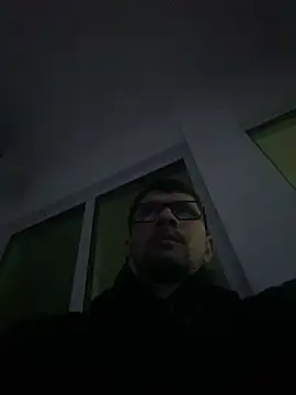 Juliano2289 online show from July 2026 06:21:01 PM
