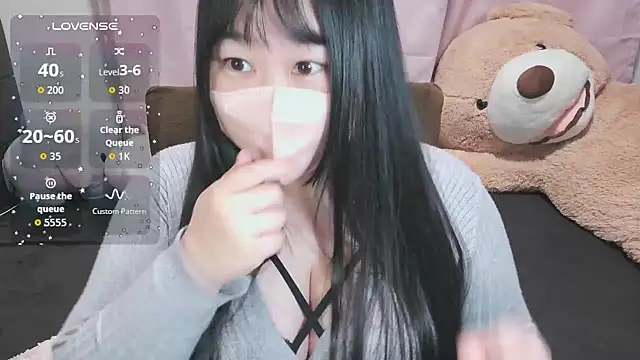 yuinyan3150 online show from December 2025 01:11:01 AM