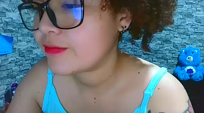 Snapshot of vanellope12 chatting on December 2024 05:42:01 PM vanellope12 online show from December 2024 05:42:01 PM