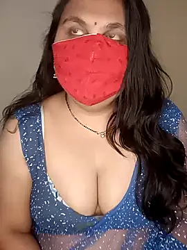 Snapshot of Love-priya chatting on December 2024 07:48:02 AM Love-priya online show from December 2024 07:48:02 AM