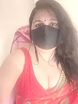 Snapshot of Love-priya chatting on October 2025 05:01:01 PM Love-priya online show from October 2025 05:01:01 PM