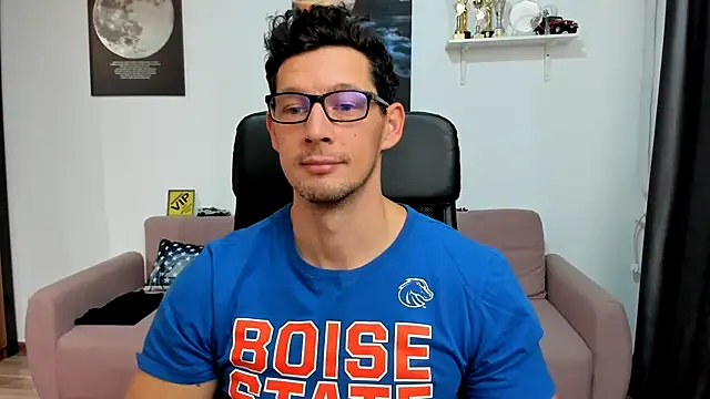 BrutusK08 online show from November 2025 09:09:01 AM