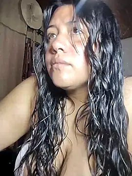 Snapshot of KATYGONZALEZ chatting on June 2026 12:32:02 AM KATYGONZALEZ online show from June 2026 12:32:02 AM
