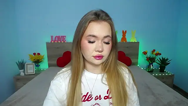 StacyYellig online show from March 2025 10:55:02 PM