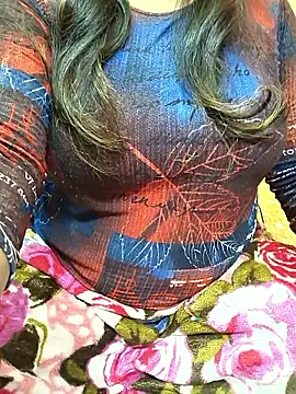 CUTE SOPHIA- online show from November 2025 09:20:01 PM