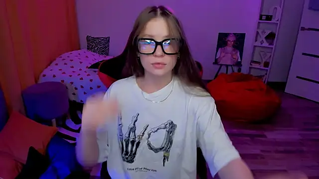 HelloRoxy online show from June 2026 06:56:02 PM
