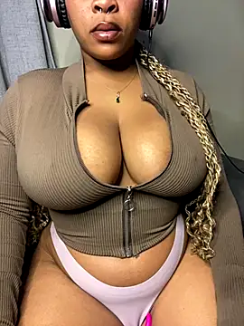 YellowHoneyDip online show from November 2025 04:57:02 AM