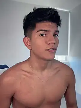 santiago 01 online show from January 2025 06:53:02 PM