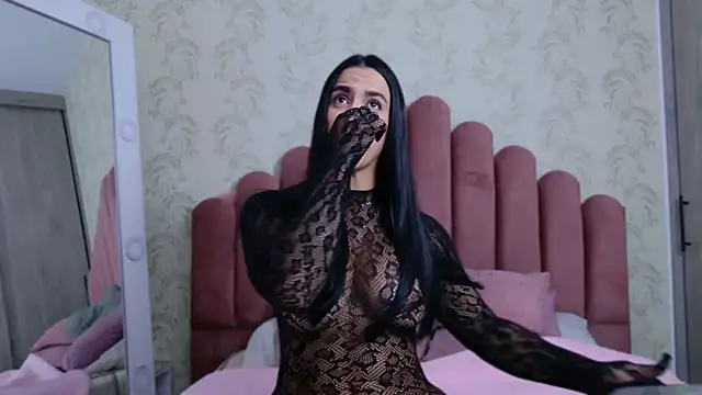 Bella Fior online show from October 2025 01:24:02 AM