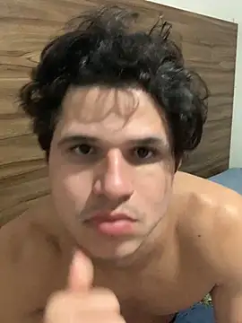 pedrovkr3 online show from December 2024 12:12:02 AM