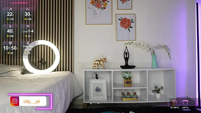 LillyDolls23 online show from November 2025 12:27:01 PM