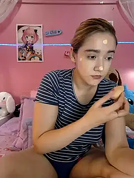 Snapshot of NaomiShimizu chatting on January 2025 08:26:01 PM NaomiShimizu online show from January 2025 08:26:01 PM