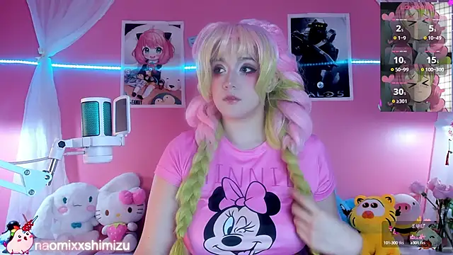 Snapshot of NaomiShimizu chatting on January 2025 05:03:01 PM NaomiShimizu online show from January 2025 05:03:01 PM