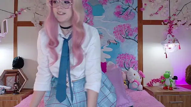 Snapshot of NaomiShimizu chatting on March 2025 01:31:02 AM NaomiShimizu online show from March 2025 01:31:02 AM