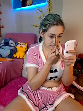 Snapshot of NaomiShimizu chatting on October 2025 07:47:02 PM NaomiShimizu online show from October 2025 07:47:02 PM