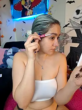 Snapshot of NaomiShimizu chatting on October 2025 08:40:02 PM NaomiShimizu online show from October 2025 08:40:02 PM