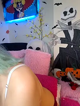 Snapshot of NaomiShimizu chatting on October 2025 09:38:01 PM NaomiShimizu online show from October 2025 09:38:01 PM