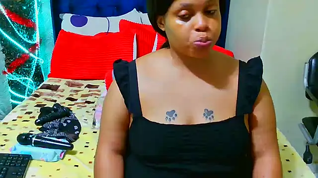 THESHORTQUEEN online show from January 2026 08:03:01 PM