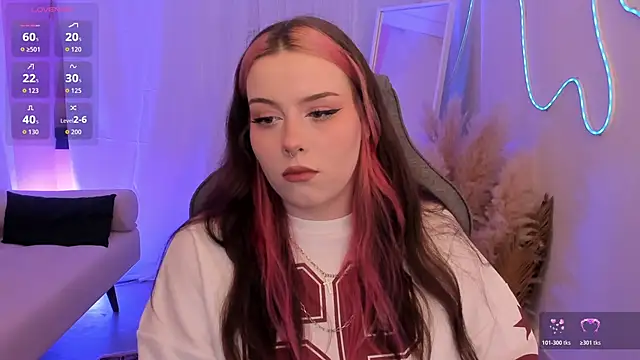 CoralineKeyns online show from June 2026 05:21:01 AM