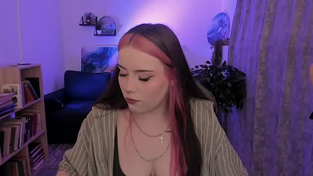 CoralineKeyns online show from July 2026 05:23:01 AM
