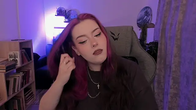 CoralineKeyns online show from July 2026 05:27:01 AM