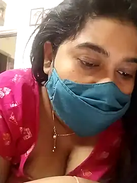 indianlisa5 online show from February 2025 05:19:02 AM