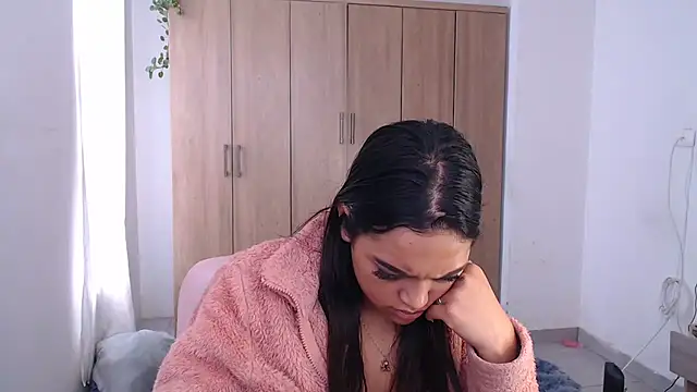 fairylatin222 online show from February 2025 06:04:02 PM