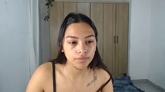 fairylatin222 online show from February 2025 10:39:02 AM