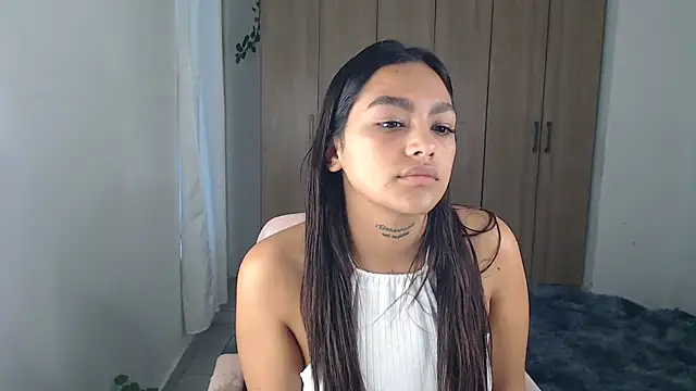 fairylatin222 online show from March 2025 10:36:02 PM