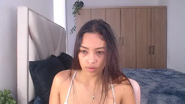 fairylatin222 online show from March 2025 05:35:02 PM