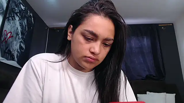 fairylatin222 online show from December 2025 01:09:01 PM