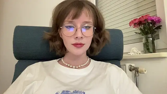 Snapshot of ms_christiana chatting on May 2026 07:41:01 PM ms christiana online show from May 2026 07:41:01 PM
