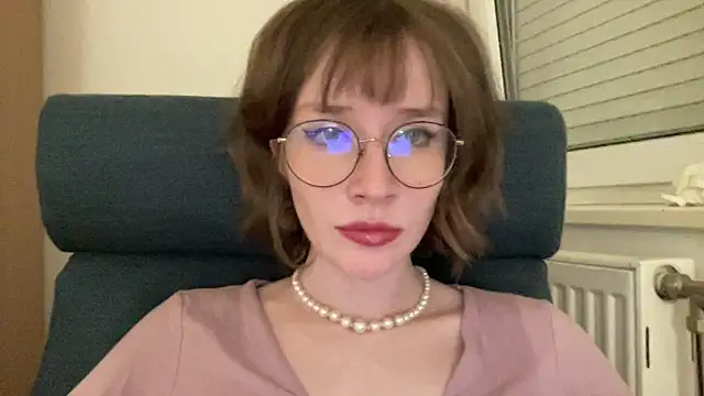 Snapshot of ms_christiana chatting on May 2026 09:31:02 PM ms christiana online show from May 2026 09:31:02 PM