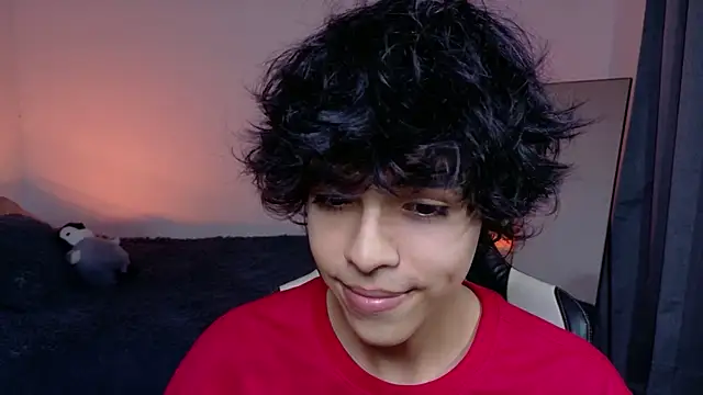 Alan26  online show from April 2026 01:42:02 AM