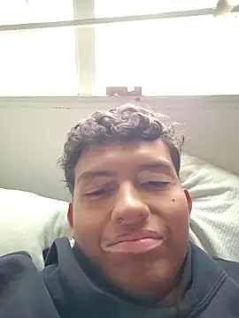 Snapshot of xrobXstax chatting on November 2025 10:15:02 PM xrobXstax online show from November 2025 10:15:02 PM