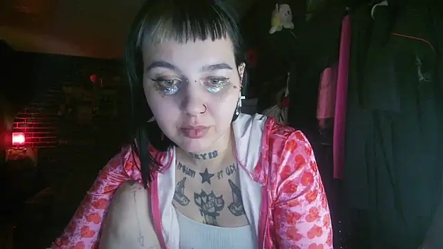 Snapshot of MoorderxDoll chatting on January 2025 10:16:02 PM MoorderxDoll online show from January 2025 10:16:02 PM