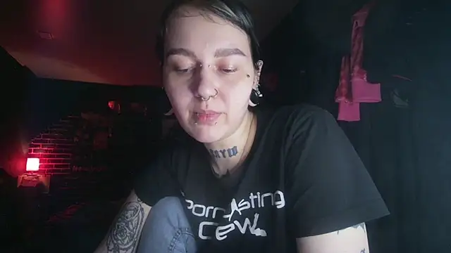 Snapshot of MoorderxDoll chatting on March 2025 03:06:01 PM MoorderxDoll online show from March 2025 03:06:01 PM