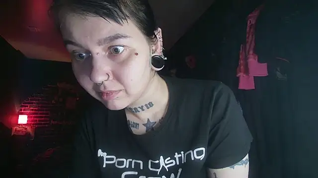 Snapshot of MoorderxDoll chatting on March 2025 09:16:02 PM MoorderxDoll online show from March 2025 09:16:02 PM