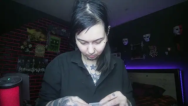 Snapshot of MoorderxDoll chatting on February 2026 06:30:01 PM MoorderxDoll online show from February 2026 06:30:01 PM