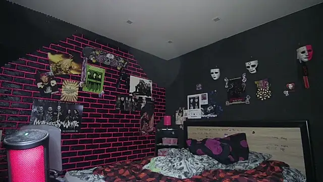 MoorderxDoll online show from March 2026 09:51:01 PM