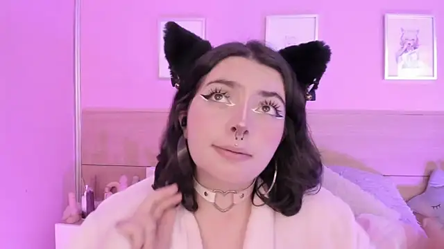 Snapshot of Sachi_Meow chatting on February 2025 03:05:01 PM Sachi Meow online show from February 2025 03:05:01 PM